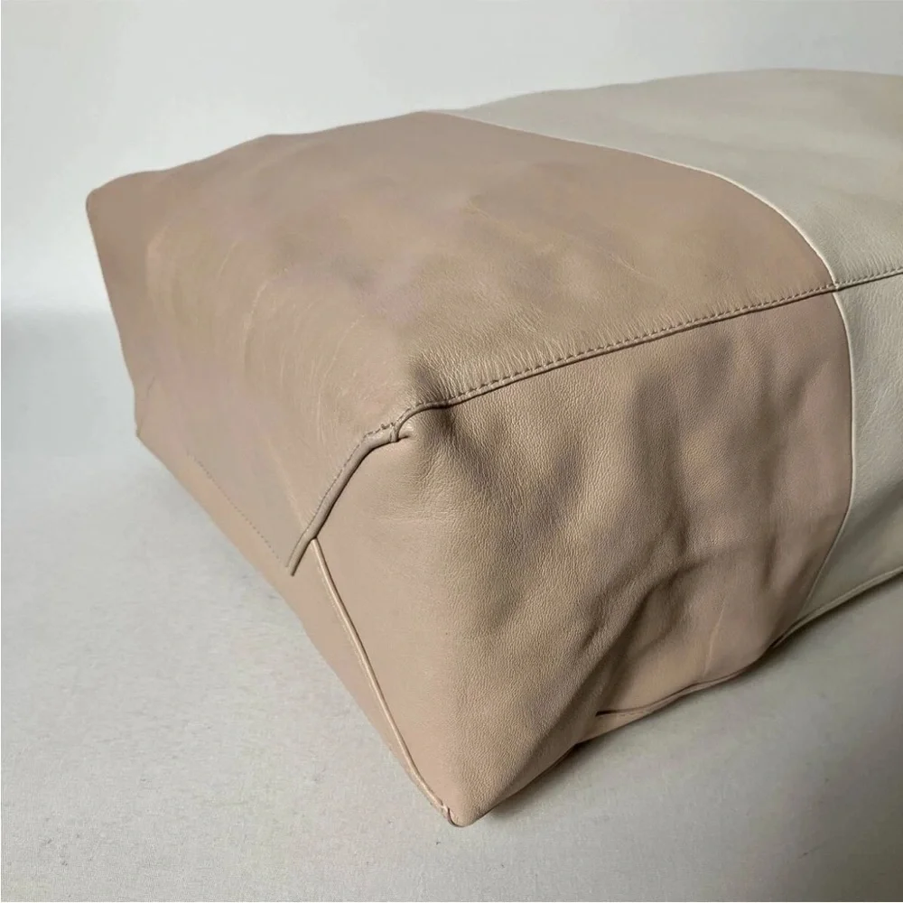 Celine Cream and Tan Leather Tote - Picture 6 of 10